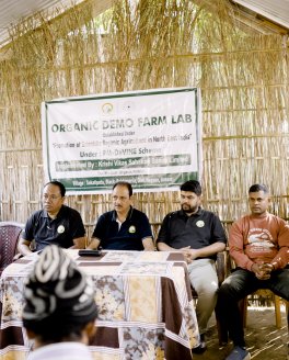 C5311.00_00_26_23.Still035